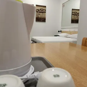 airport-boulevard-guesthouse.it-lombardy.com/